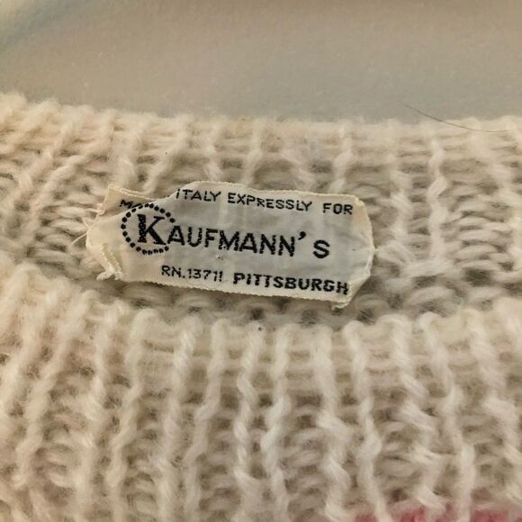 Kauffman’s sweater   - Picture 3 of 5